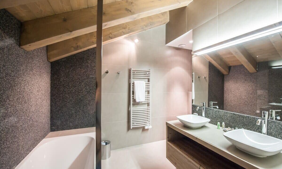 Photo of Bathroom in Meribel