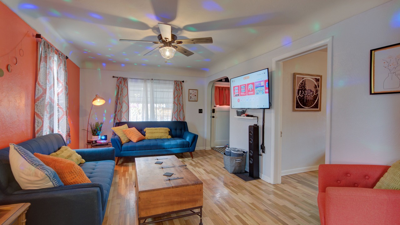 Photo of Livingroom in Central Colorado Springs