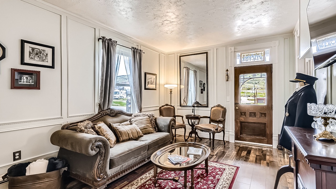 Photo of Livingroom in Cripple Creek
