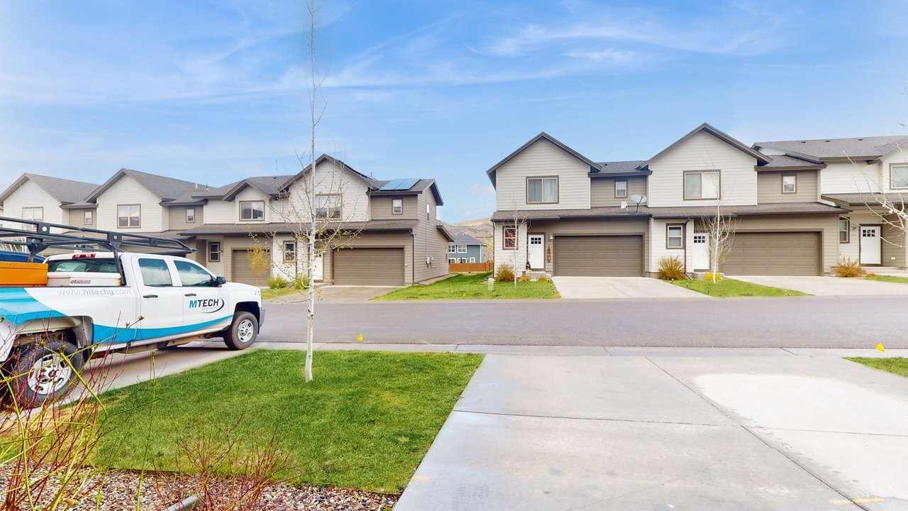 Photo of Outdoor in Gypsum