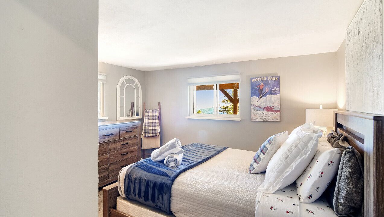 Photo of Bedroom in Shadow Mountain