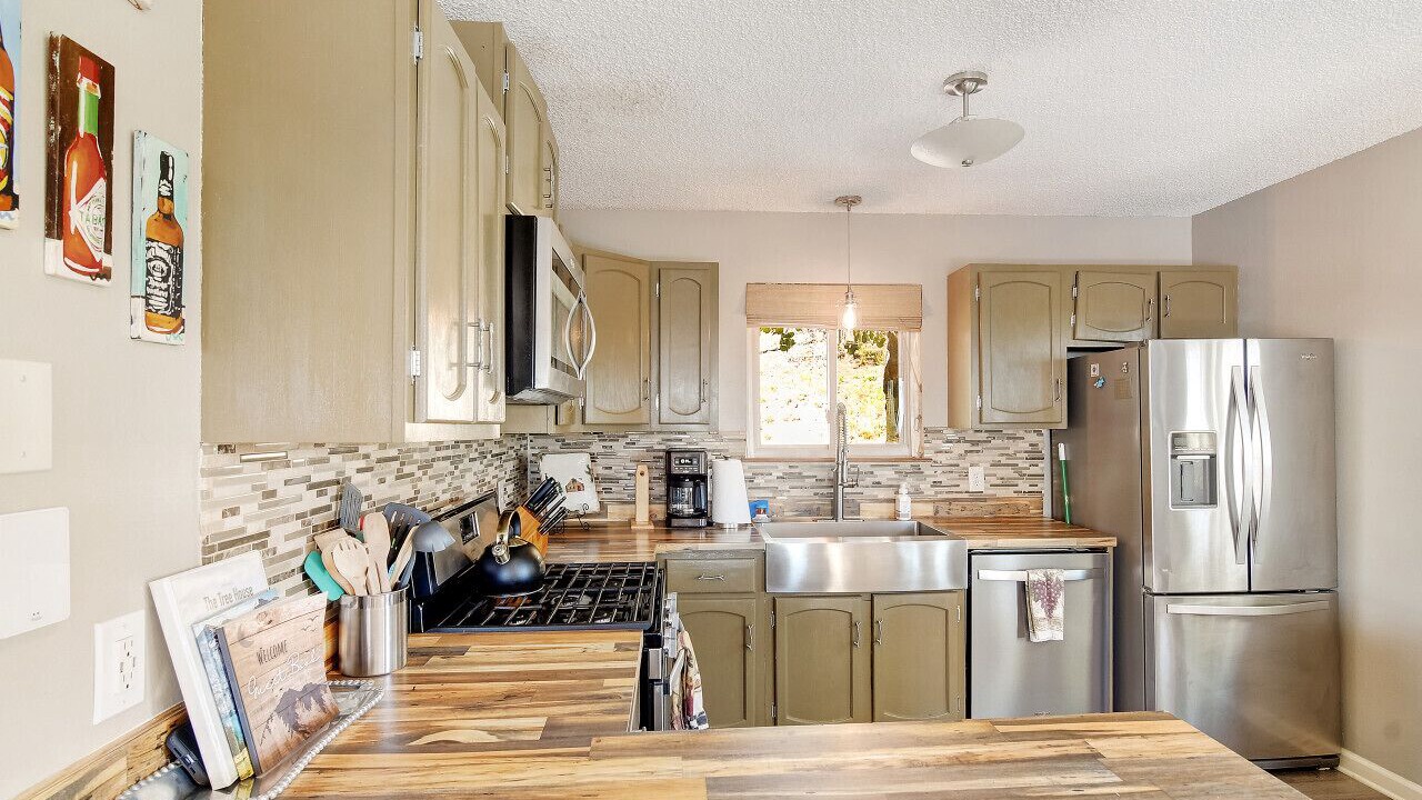 Photo of Kitchen in Shadow Mountain
