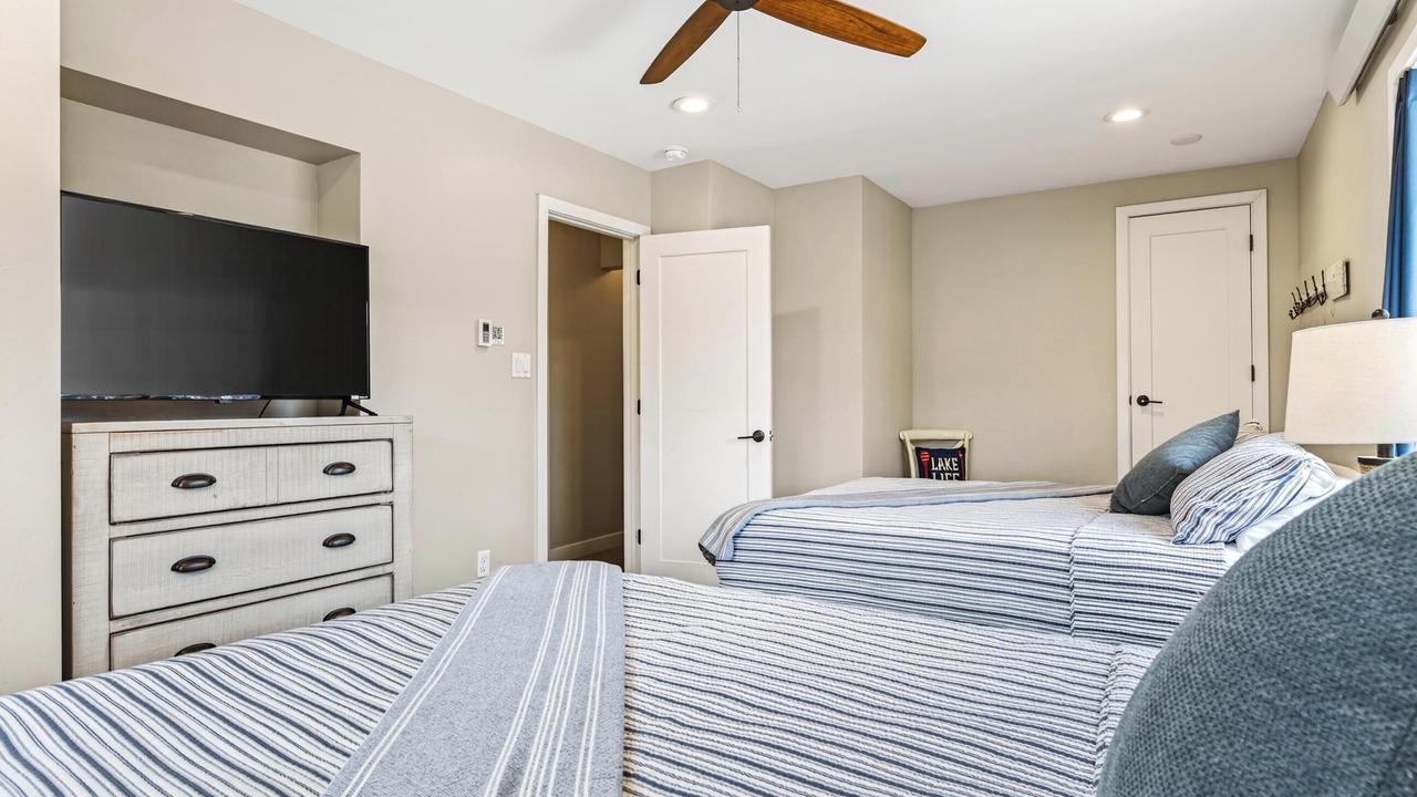 Photo of Bedroom in Grand Lake
