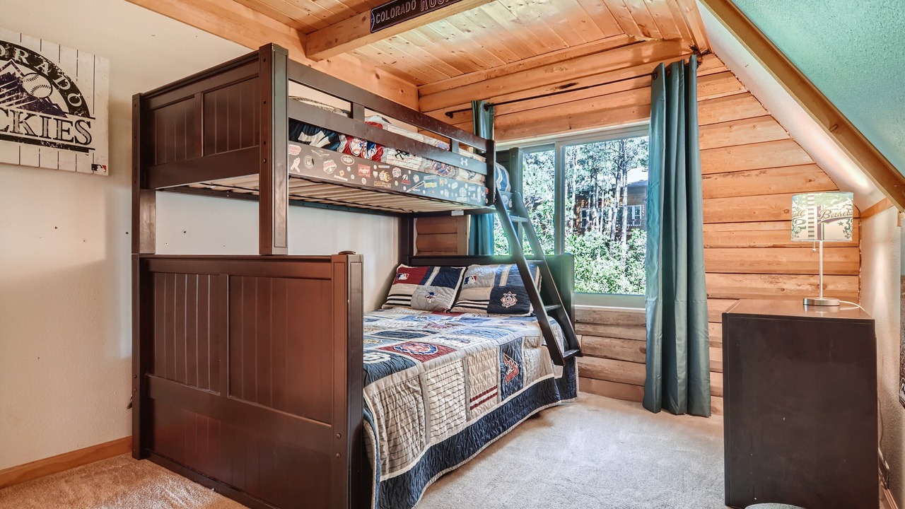 Photo of Bedroom in Woodmoor
