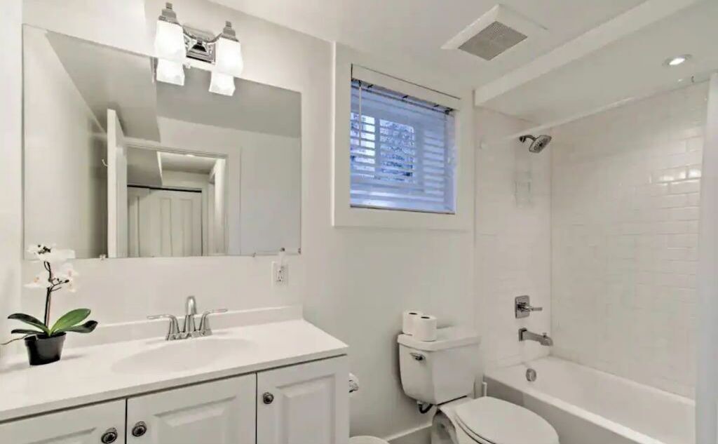 Photo of Bathroom in Congress Park