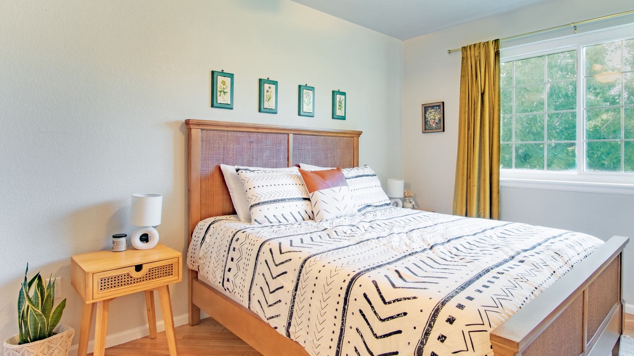 Photo of Bedroom in Castle Rock