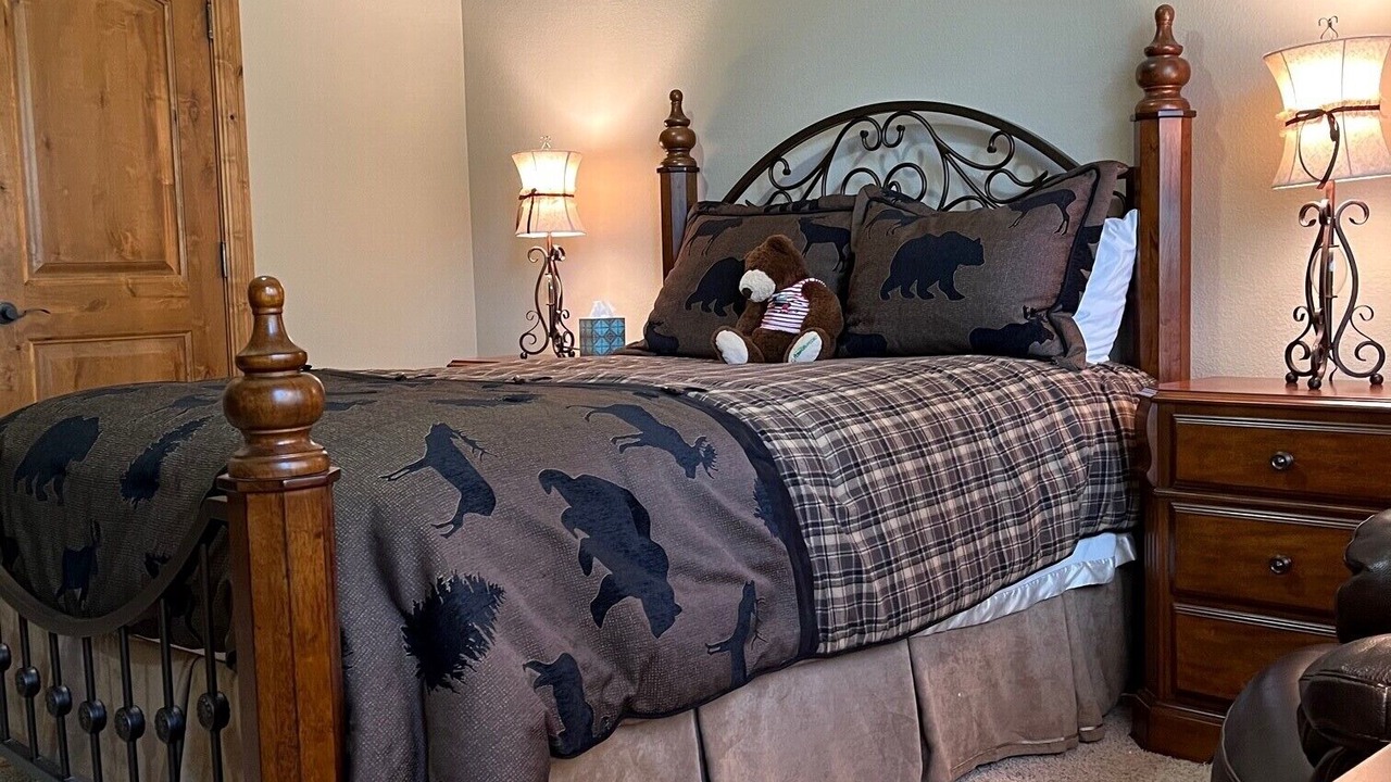 Photo of Bedroom in Colorado Springs