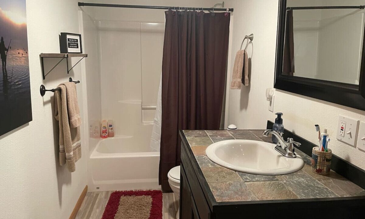 Photo of Bathroom in Indian Mountain