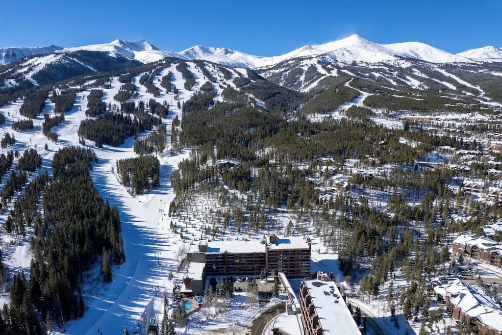Photo of Outdoor in Peak 9