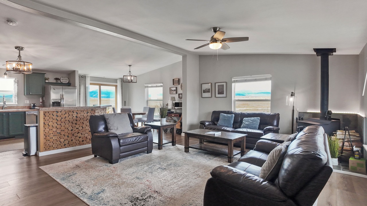 Photo of Livingroom in Fairplay