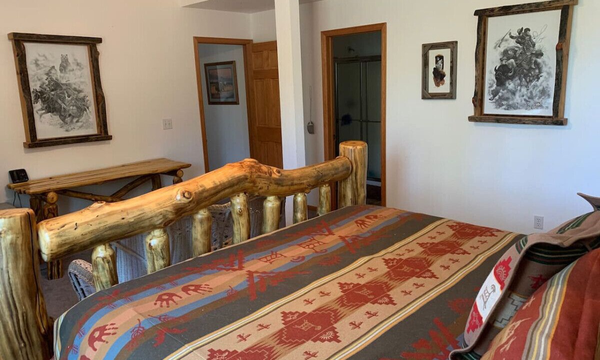 Photo of Bedroom in Indian Mountain
