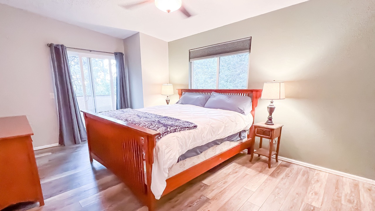 Photo of Bedroom in Cascade