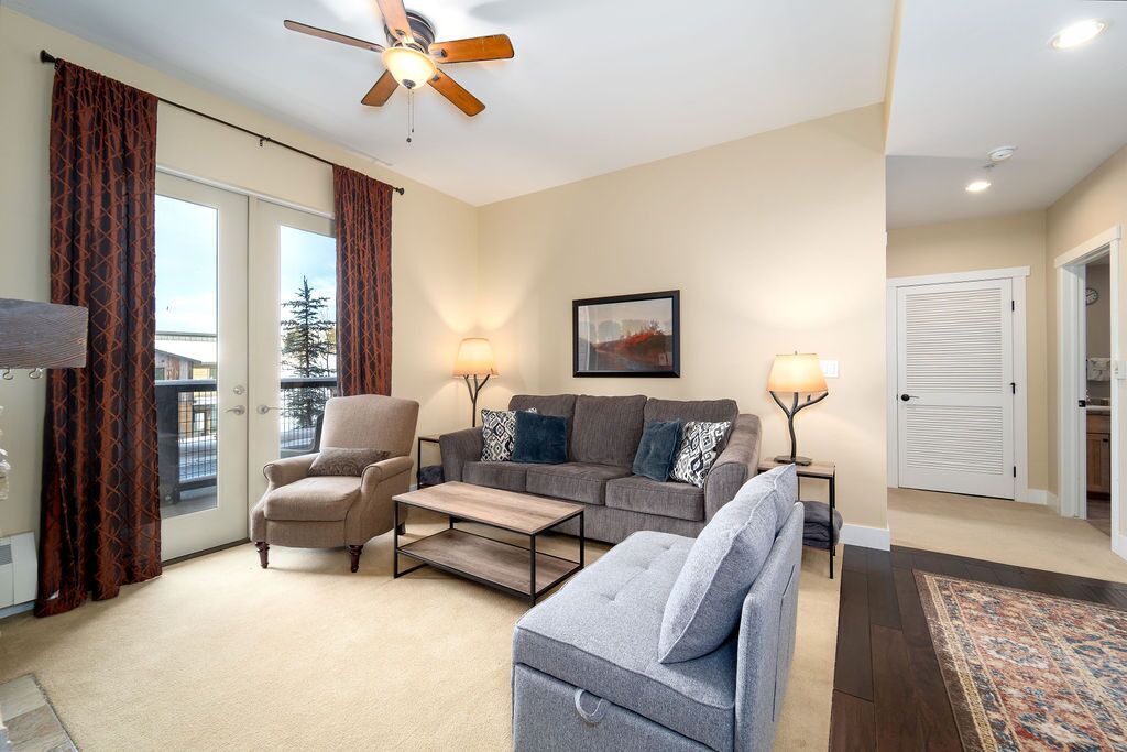 Photo of Livingroom in Silvercreek