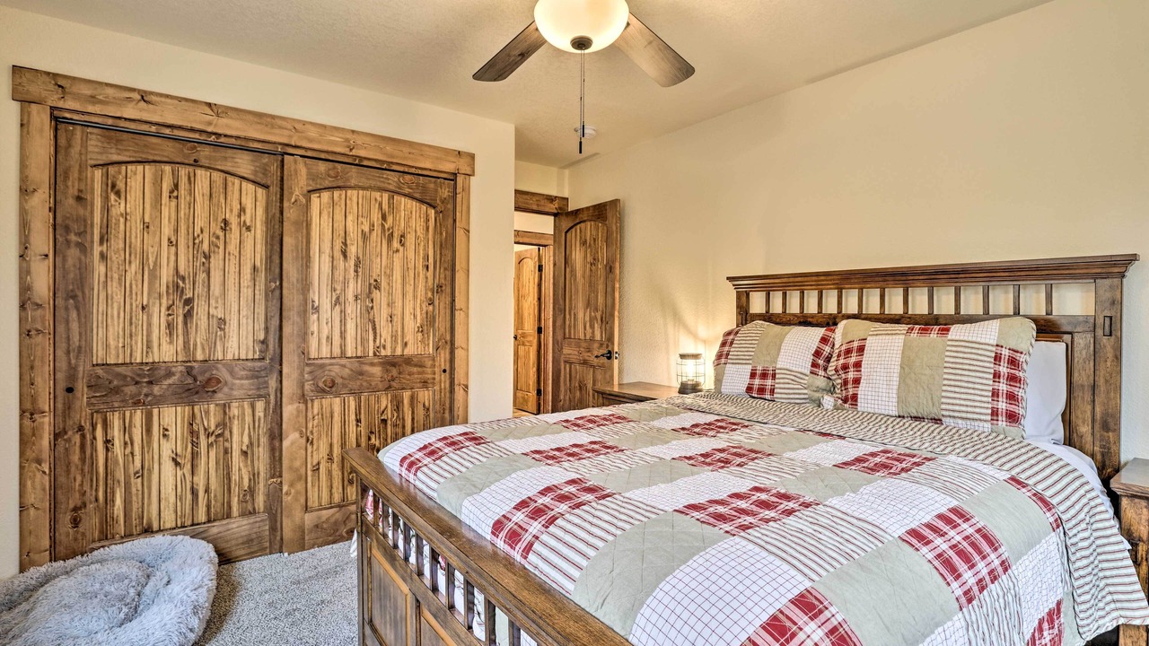 Photo of Bedroom in Alma
