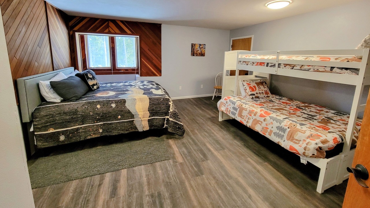 Photo of Bedroom in Coal Creek Canyon