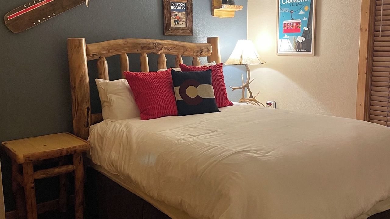 Photo of Bedroom in Mountain House