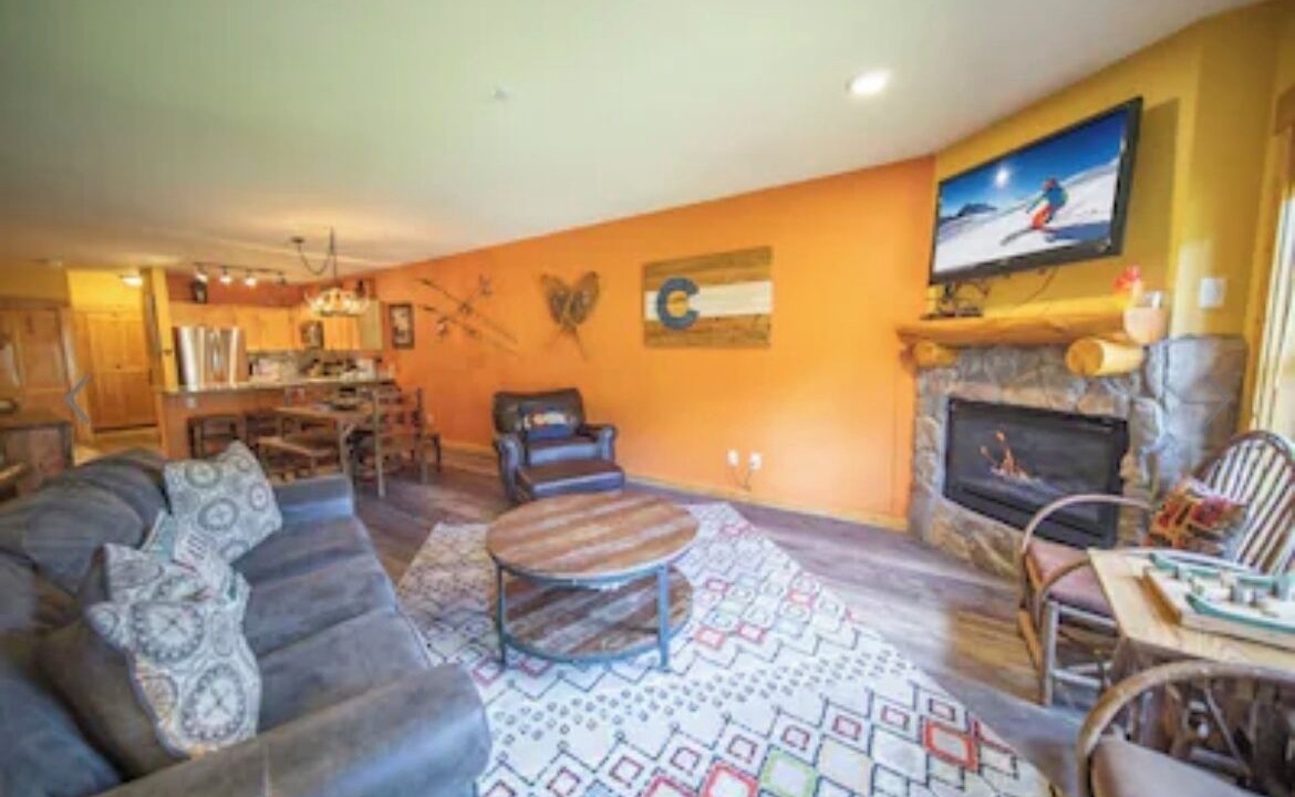 Photo of Livingroom in Mountain House