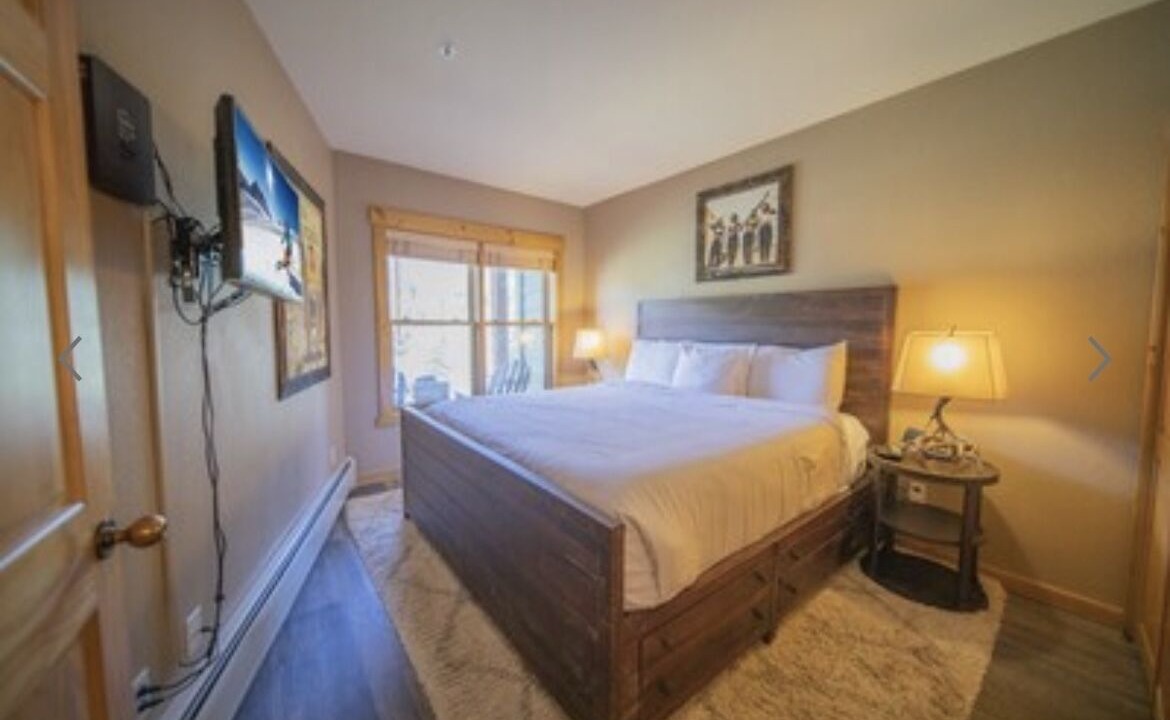 Photo of Bedroom in Mountain House