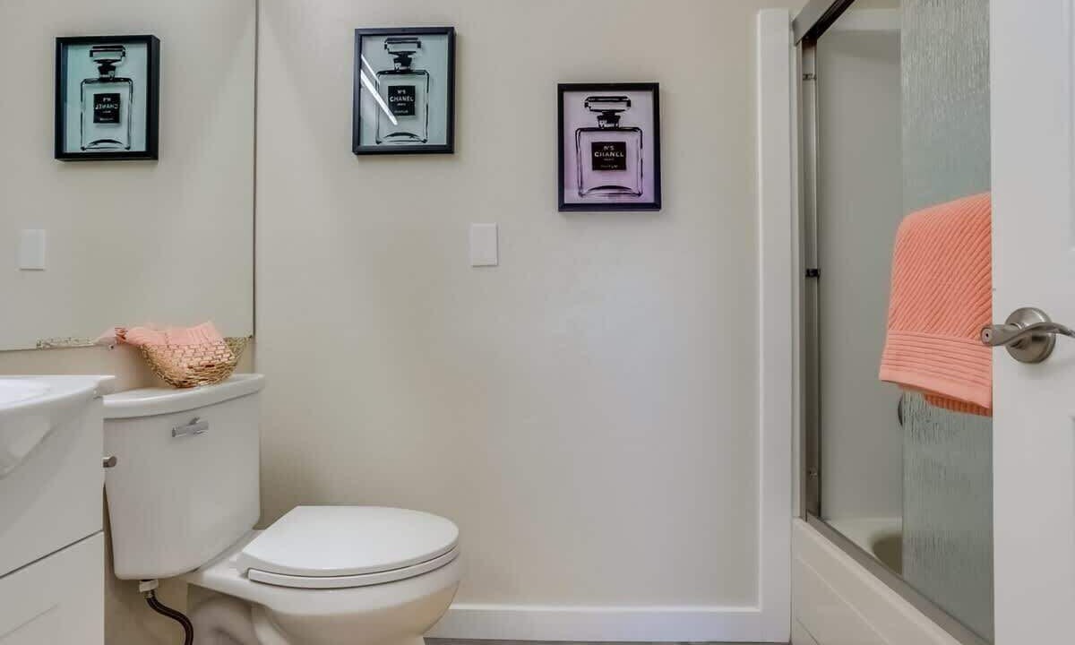 Photo of Bathroom in Parkborough