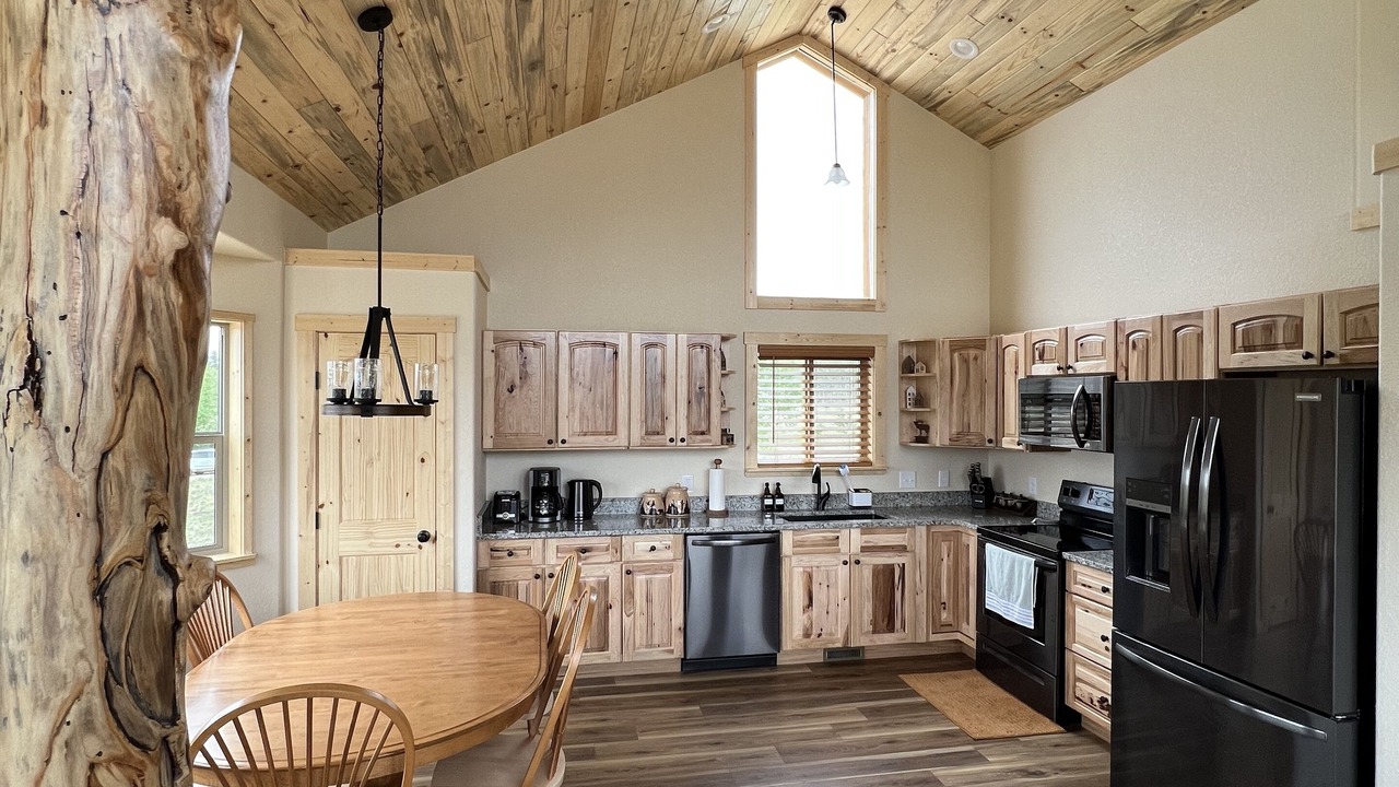 Photo of Kitchen in Indian Mountain