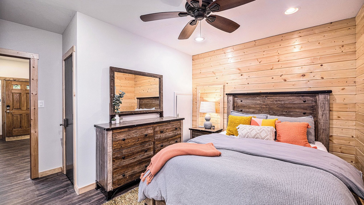 Photo of Bedroom in Estes Park