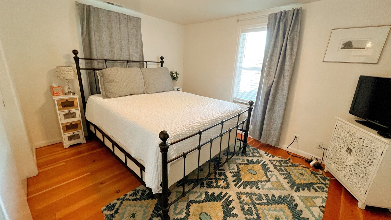 Photo of Bedroom in Colorado Springs