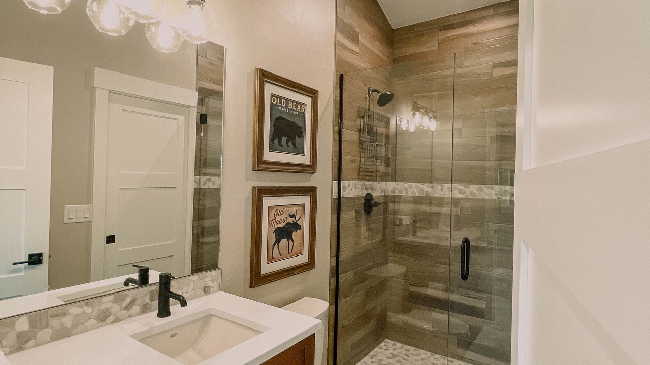 Photo of Bathroom in Grand Elk Ranch