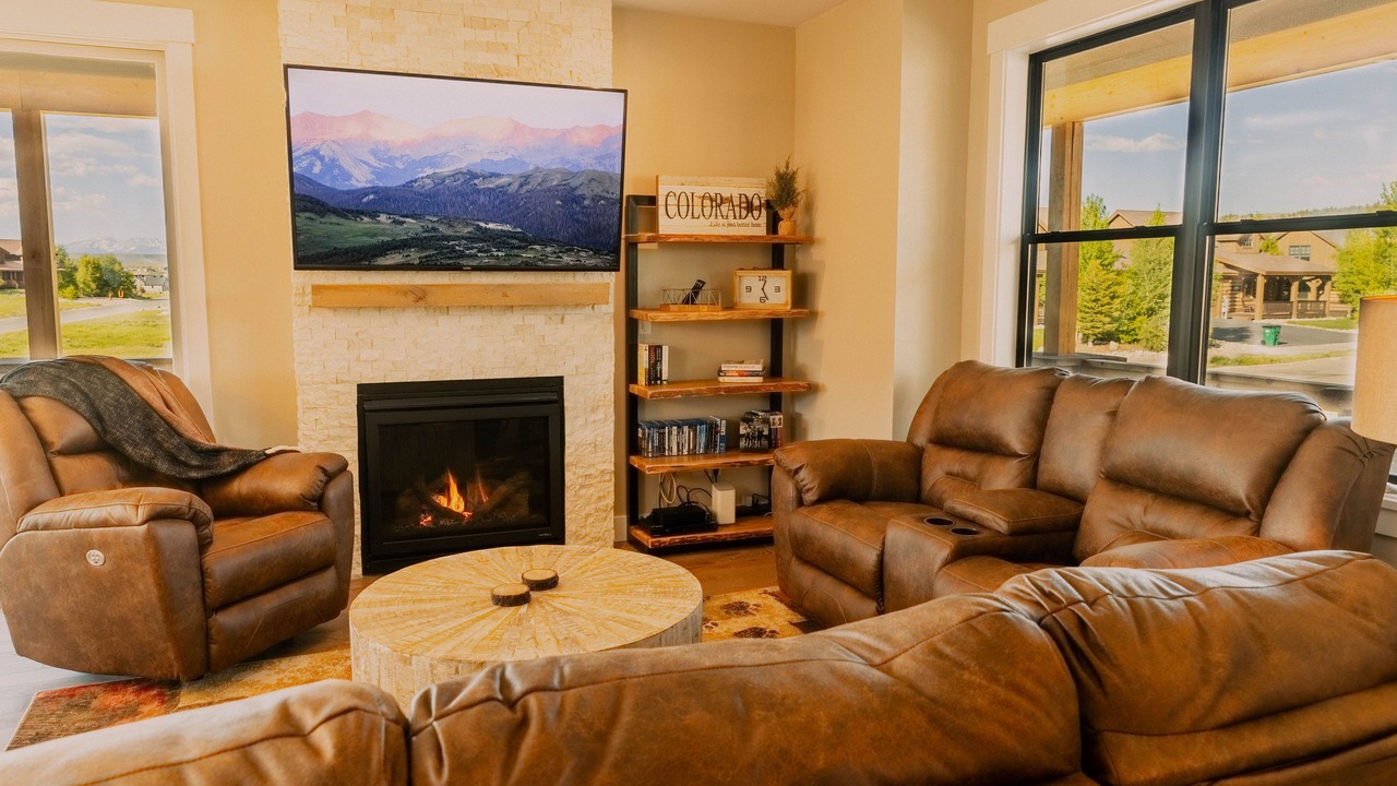 Photo of Livingroom in Grand Elk Ranch