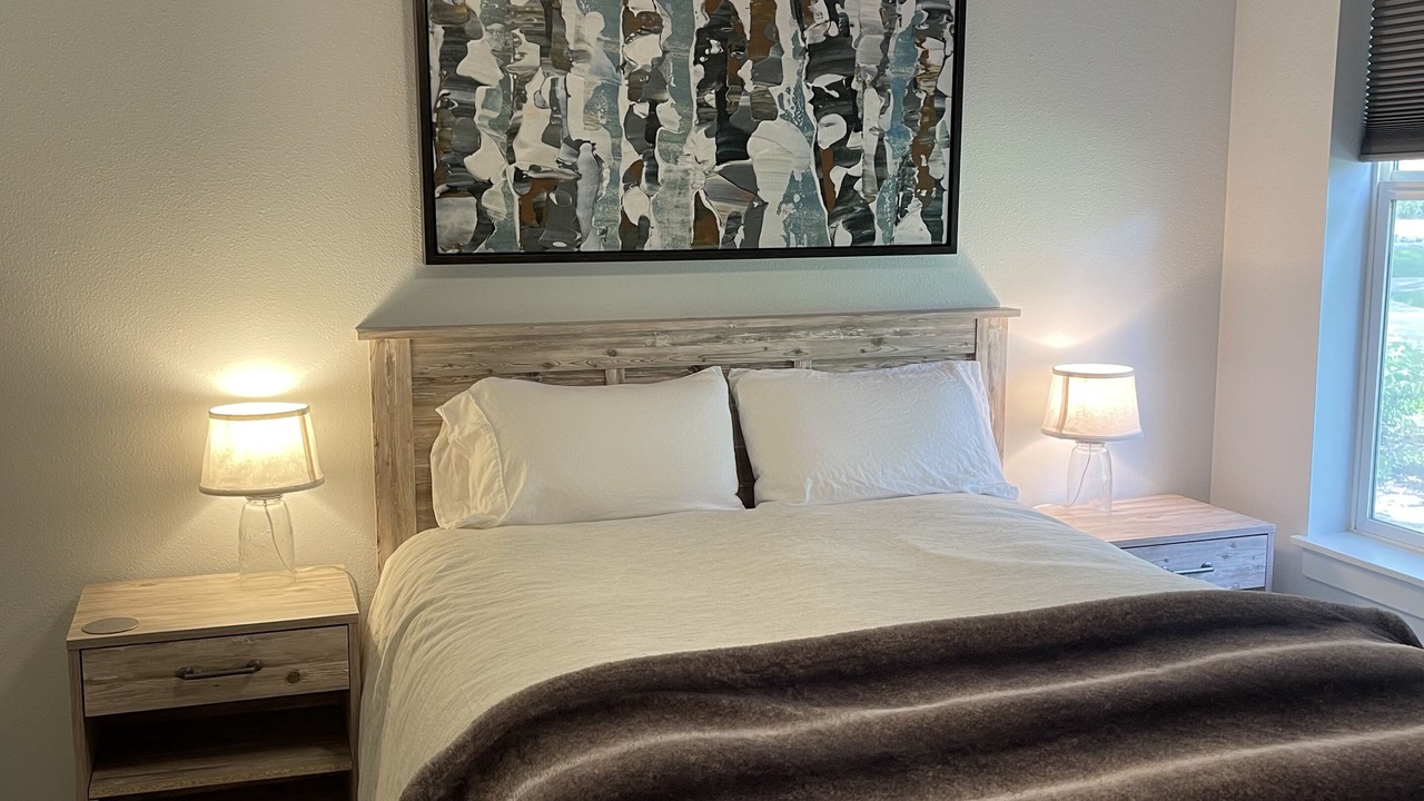 Photo of Bedroom in Eagle