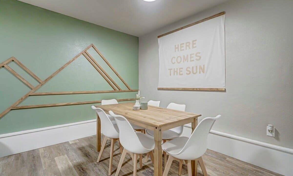 Photo of Bedroom in Central Colorado Springs