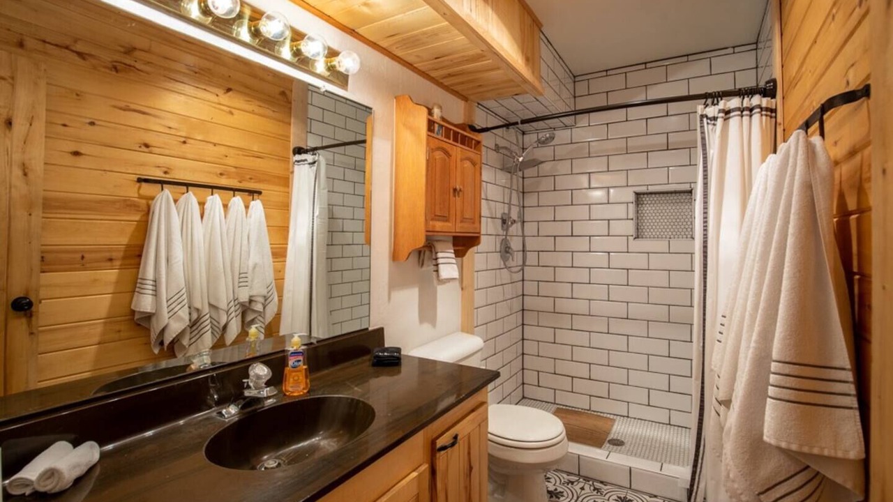 Photo of Bathroom in Purgatory