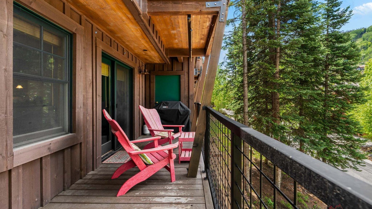 Photo of Patio Balcony in Purgatory