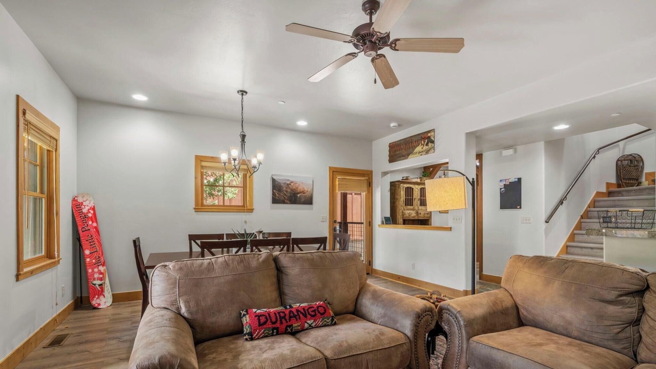 Photo of Livingroom in Purgatory
