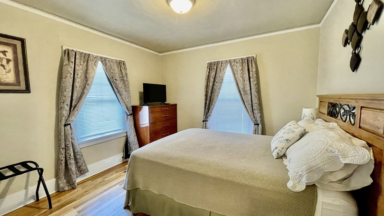 Photo of Bedroom in Pueblo