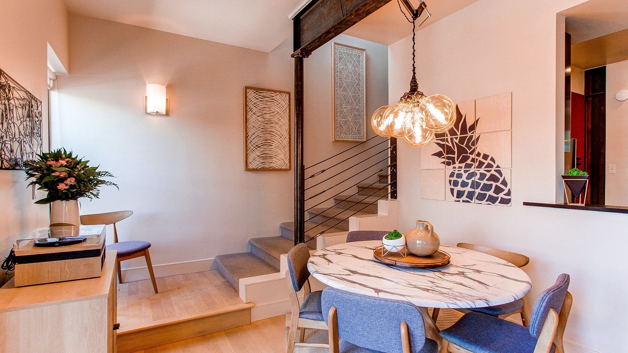 Photo of Livingroom in Curtis Park
