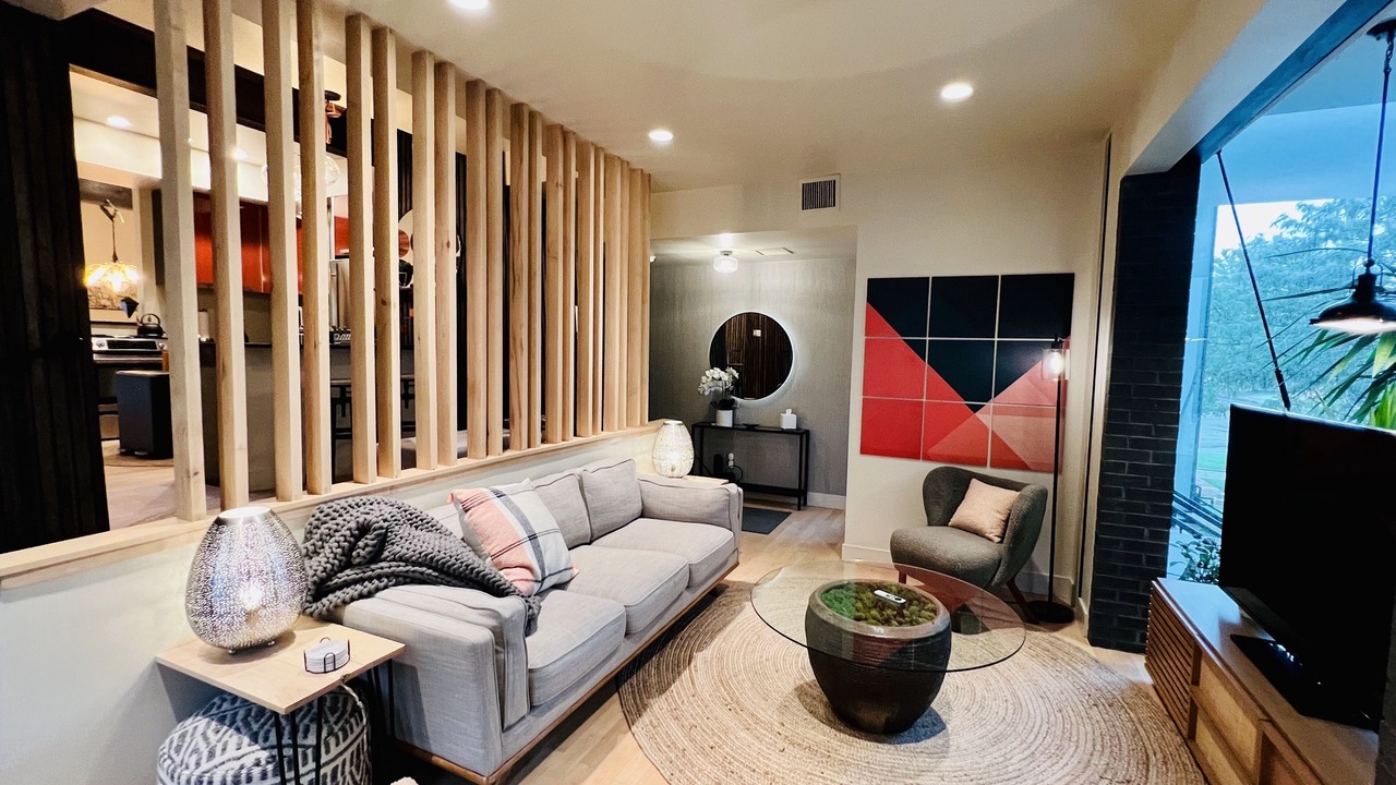 Photo of Livingroom in Curtis Park