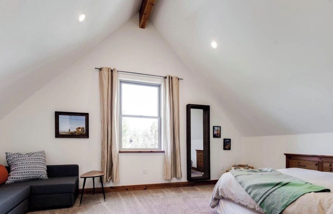 Photo of Bedroom in Idaho Springs
