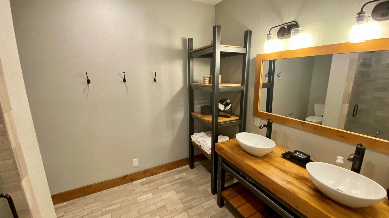Photo of Bathroom in Fraser