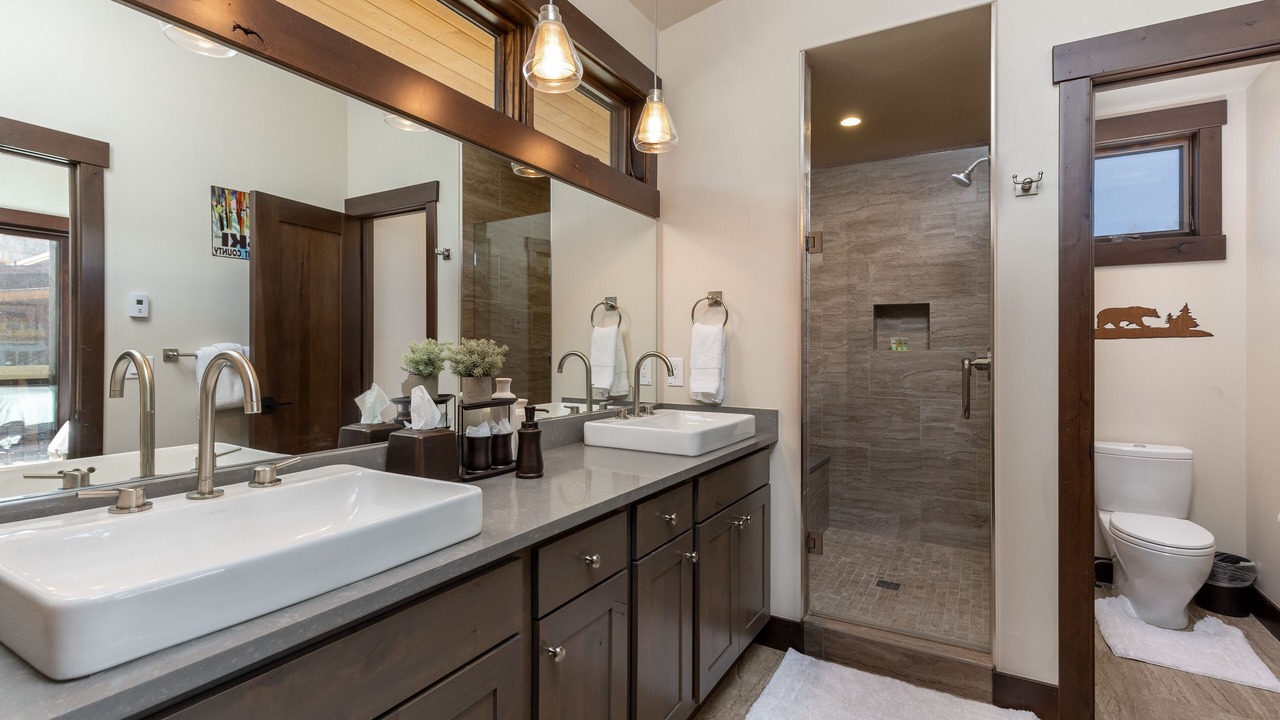 Photo of Bathroom in Silverthorne