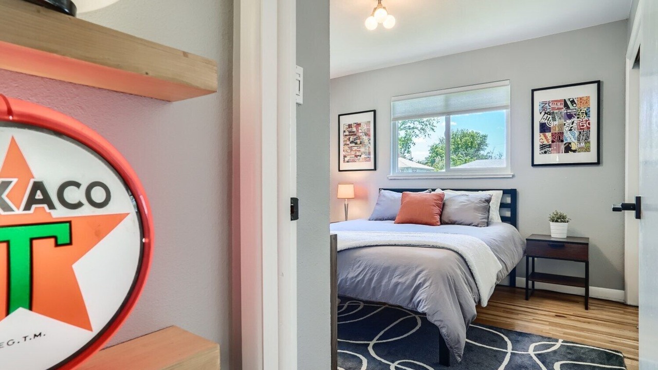 Photo of Bedroom in Virginia Village