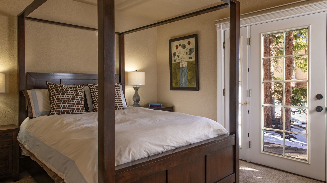 Photo of Bedroom in Woodmoor