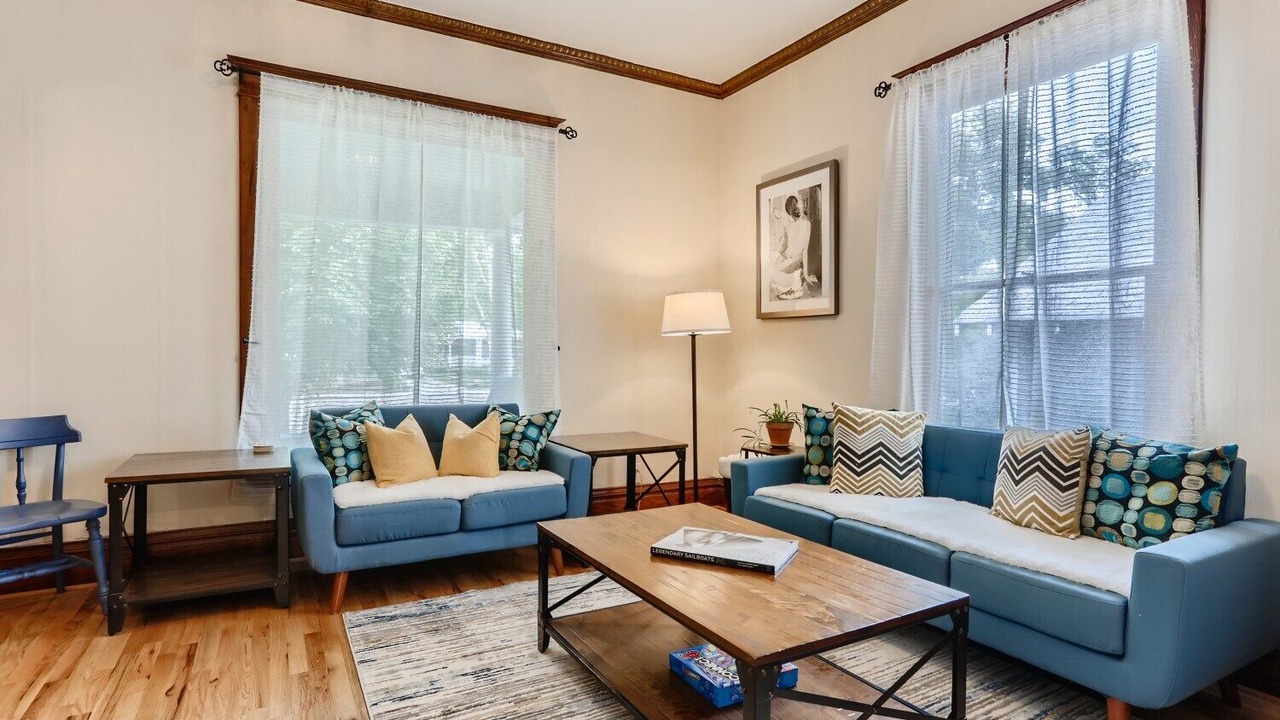 Photo of Livingroom in Longmont