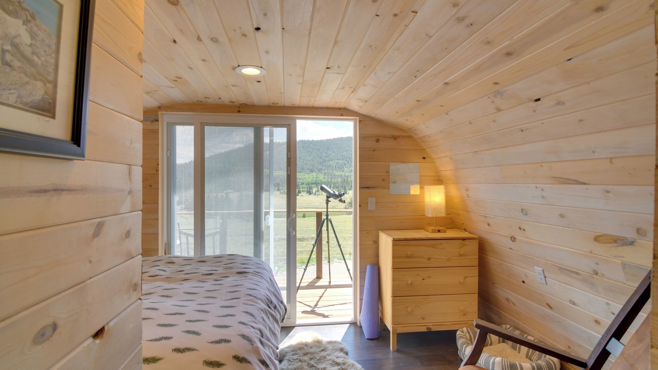 Photo of Bedroom in Stagetop