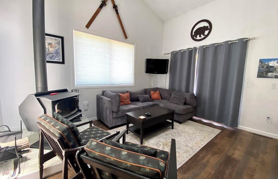 Photo of Livingroom in Fraser