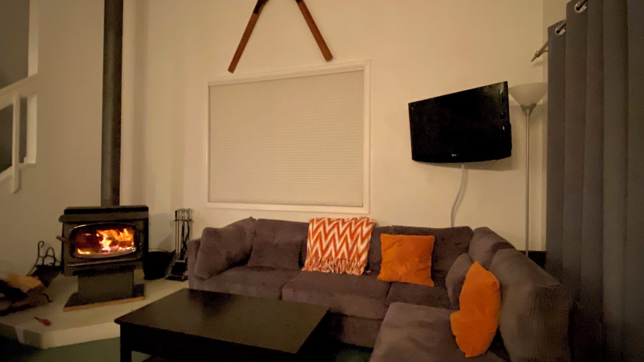 Photo of Livingroom in Fraser