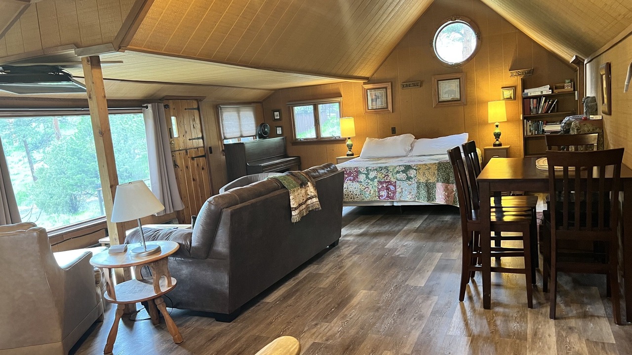 Photo of Bedroom in Estes Park
