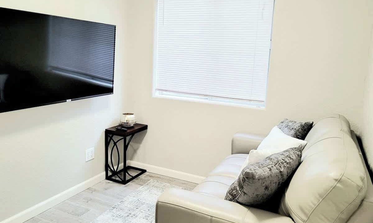 Photo of Livingroom in Northglenn