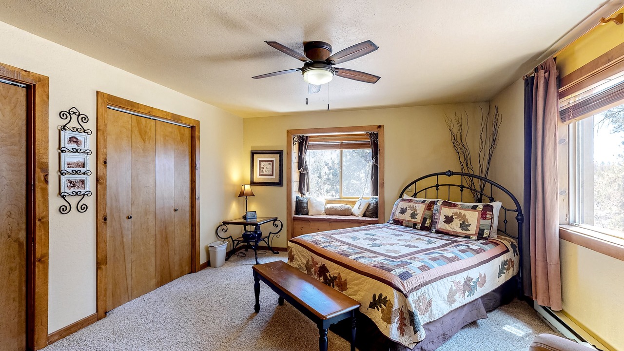 Photo of Bedroom in Cripple Creek