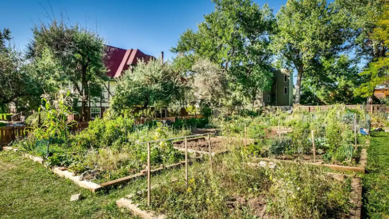 Photo of Outdoor in Glenwood Grove - North Iris