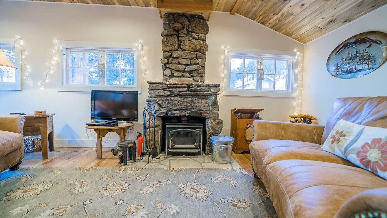 Photo of Livingroom in Estes Park
